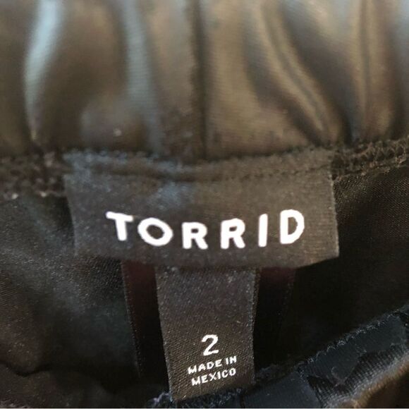 Torrid Faux Leather Leggings - Picture 4 of 4